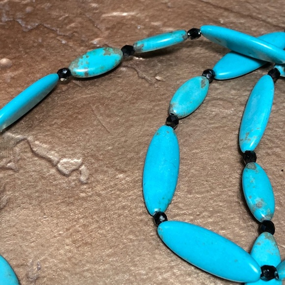 🔴 🇺🇸 Convertible Necklace 🇺🇸 - Picture 2 of 6